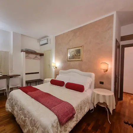 Brizi Assisi
